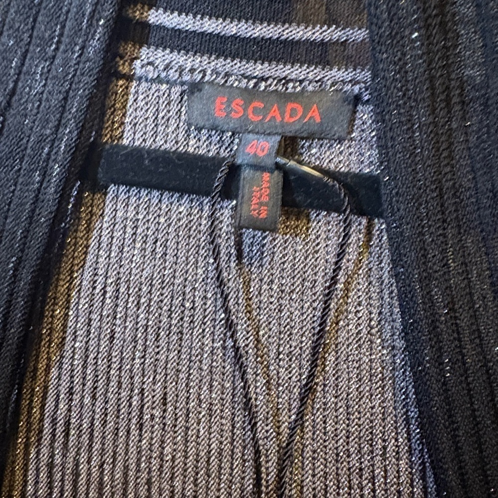 Escada Black & Silver Sheer shimmer open front Cardigan like new, FR 40/large - Picture 2 of 11